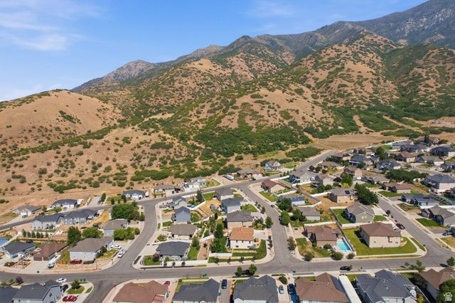 1039 E 200 S, Santaquin, UT 84655