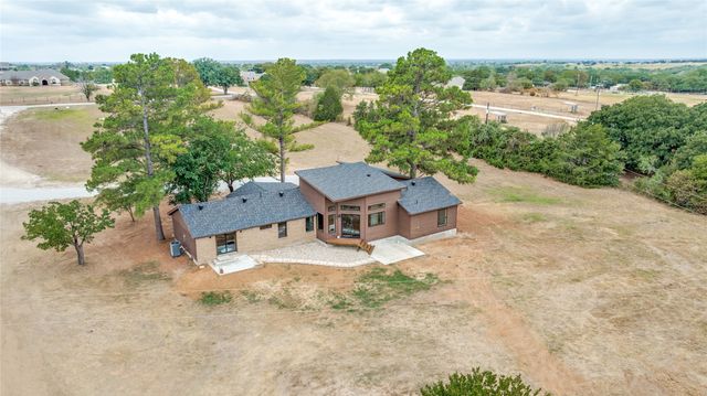 990 County Road 4371, Decatur, TX 76234