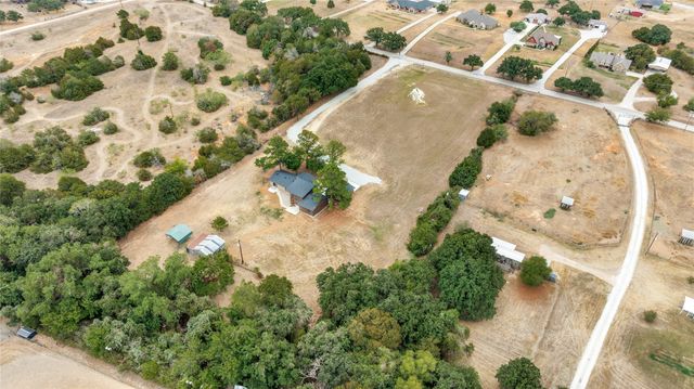 990 County Road 4371, Decatur, TX 76234