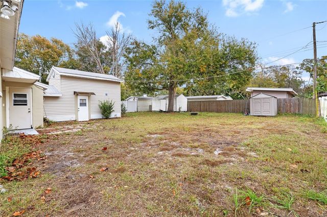 3904 S CLARK AVENUE, Tampa, FL 33611