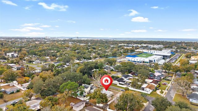 3904 S CLARK AVENUE, Tampa, FL 33611