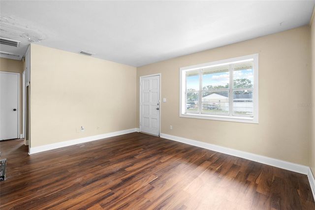 3904 S CLARK AVENUE, Tampa, FL 33611