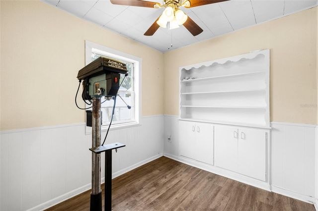 3904 S CLARK AVENUE, Tampa, FL 33611