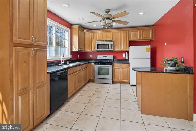 120 SECOND ST, Rancocas, NJ 08073