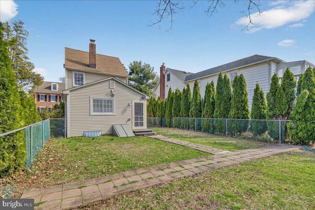 120 SECOND ST, Rancocas, NJ 08073