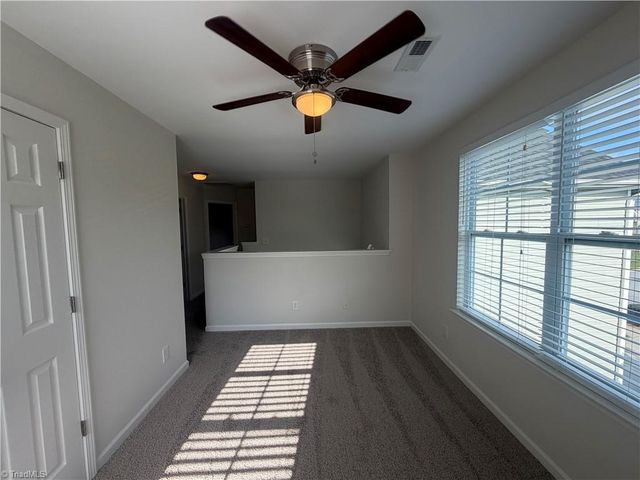 2722 Quail Oaks Drive, Greensboro, NC 27405