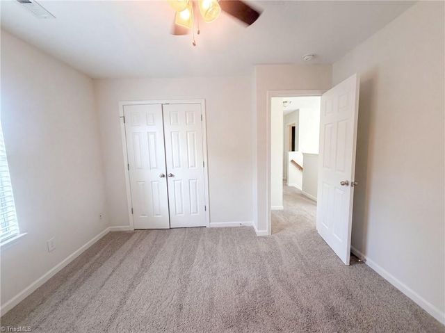 2722 Quail Oaks Drive, Greensboro, NC 27405