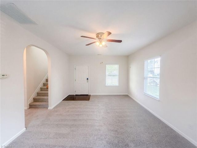 2722 Quail Oaks Drive, Greensboro, NC 27405
