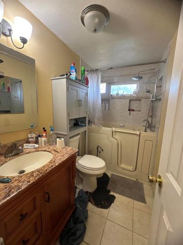 607 SE Dean Terrace, Port St. Lucie, FL 34984