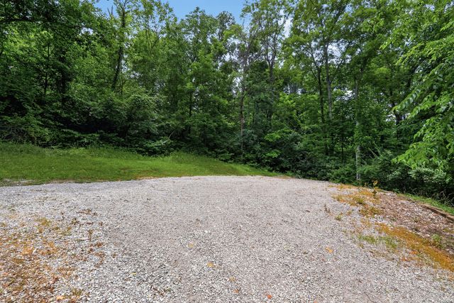 380 Highview Drive, Williamstown, KY 41097