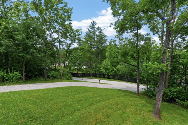 380 Highview Drive, Williamstown, KY 41097