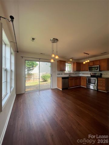 325 Ross Moore Avenue, Charlotte, NC 28205
