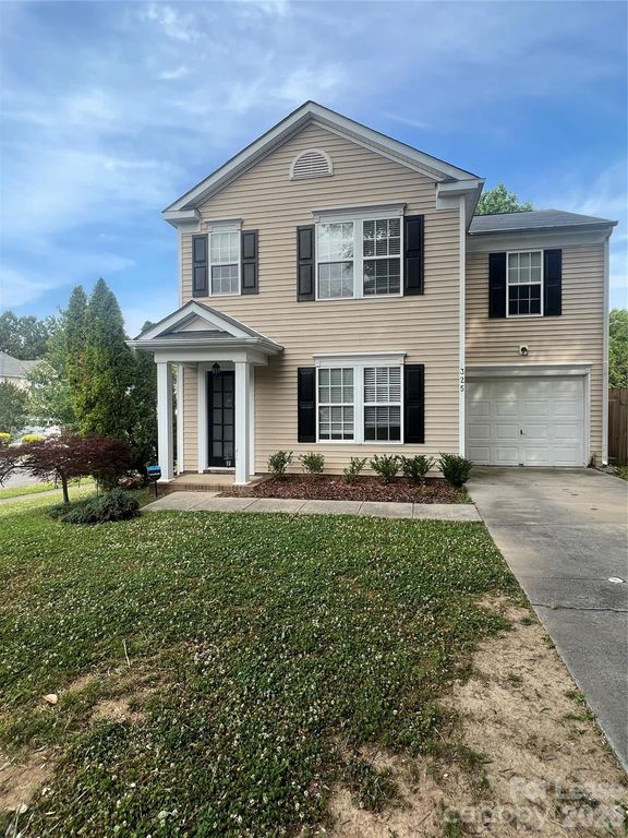 325 Ross Moore Avenue, Charlotte, NC 28205