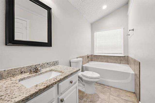 1801 Spanish Trail, Irving, TX 75060