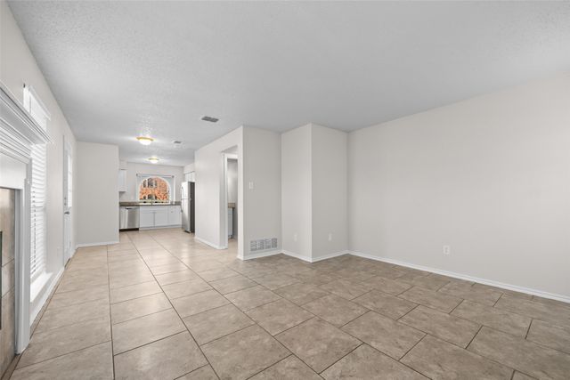 1801 Spanish Trail, Irving, TX 75060