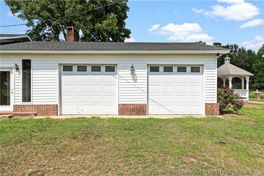 12785 421 Highway N, Newton Grove, NC 28366 — photo 30