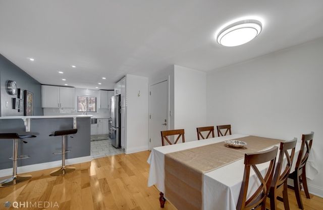 5365 N Delphia Avenue 166, Chicago, IL 60656