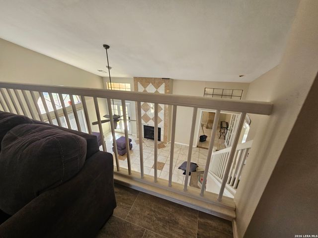 16903 Vista Forest Dr, San Antonio, TX 78247