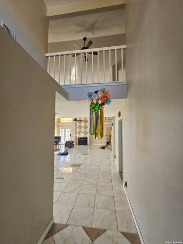 16903 Vista Forest Dr, San Antonio, TX 78247