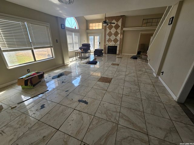 16903 Vista Forest Dr, San Antonio, TX 78247