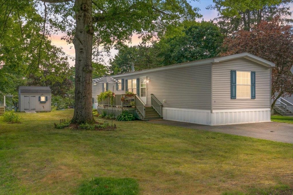 77 Hayes Park, Exeter, NH 03833
