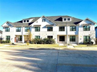 2126 Crescent Pointe Parkway, College Station, TX 77845