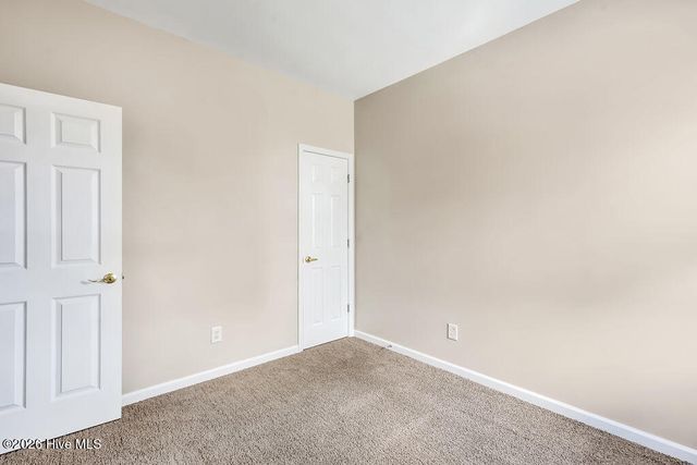 279 Coralstone Court, Leland, NC 28451