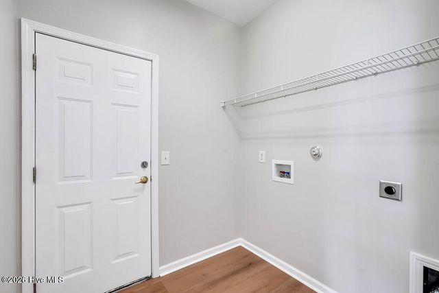 279 Coralstone Court, Leland, NC 28451