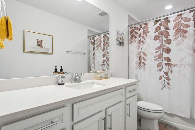 17801 WIND CHIME ROW, Land O Lakes, FL 34638