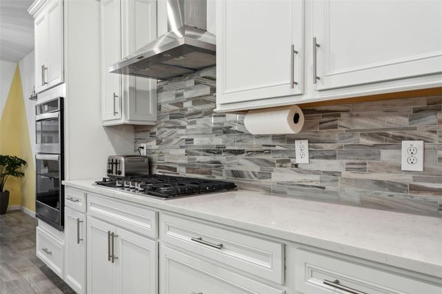 17801 WIND CHIME ROW, Land O Lakes, FL 34638