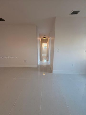 415 NW 29th Ter, Fort Lauderdale, FL 33311