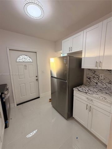 415 NW 29th Ter, Fort Lauderdale, FL 33311