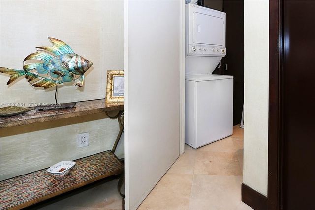 100 S Pointe Drive 601, Miami Beach, FL 33139
