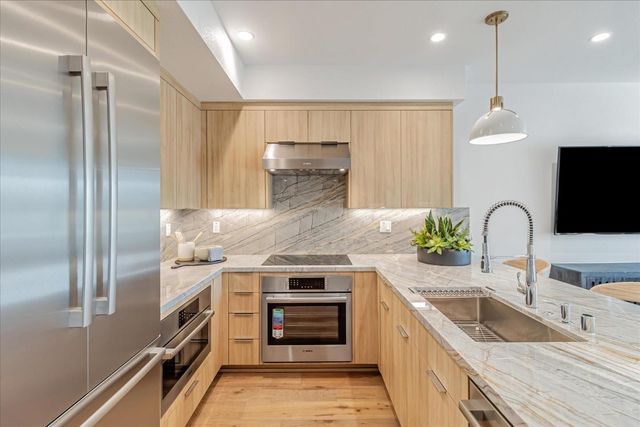 2857 Josephine Lane, Palo Alto, CA 94303