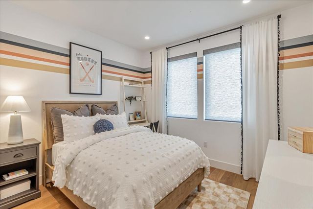 2857 Josephine Lane, Palo Alto, CA 94303