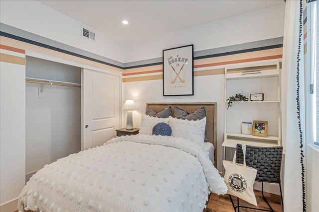 2857 Josephine Lane, Palo Alto, CA 94303