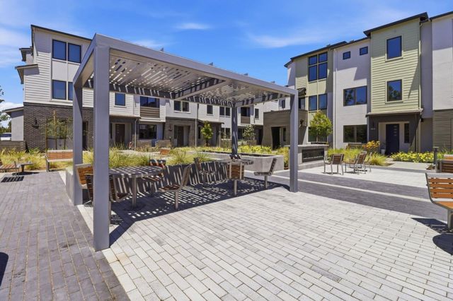 2857 Josephine Lane, Palo Alto, CA 94303