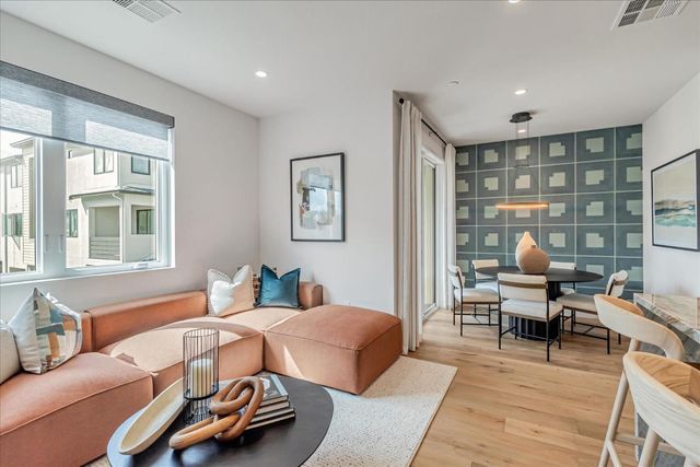 2857 Josephine Lane, Palo Alto, CA 94303