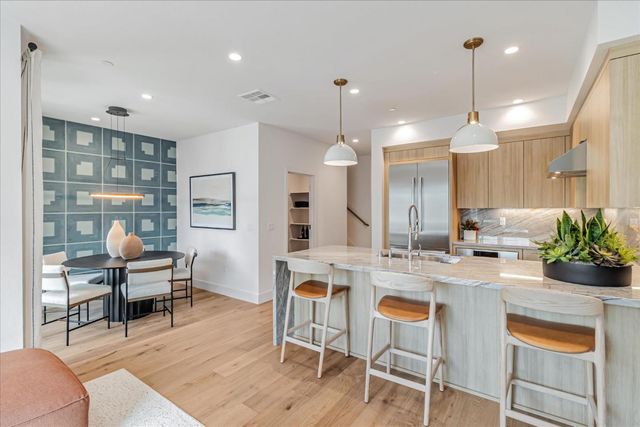 2857 Josephine Lane, Palo Alto, CA 94303