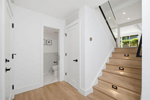 596 Sand Hill Circle, Menlo Park, CA 94025