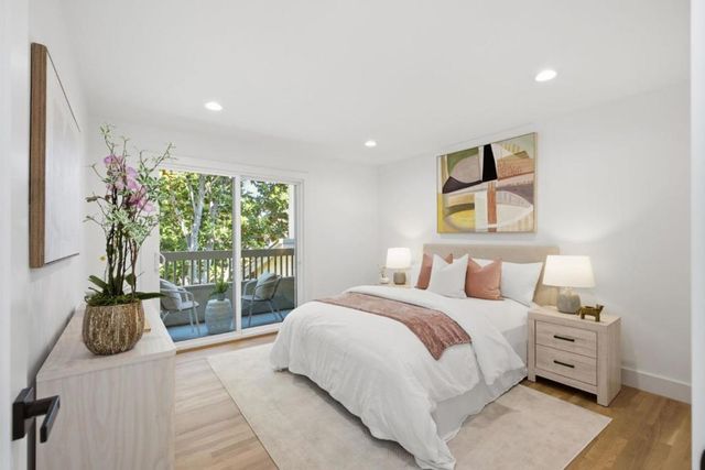 596 Sand Hill Circle, Menlo Park, CA 94025
