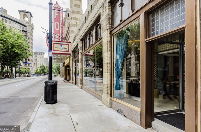 908 Juniper Street NE 206, Atlanta, GA 30309