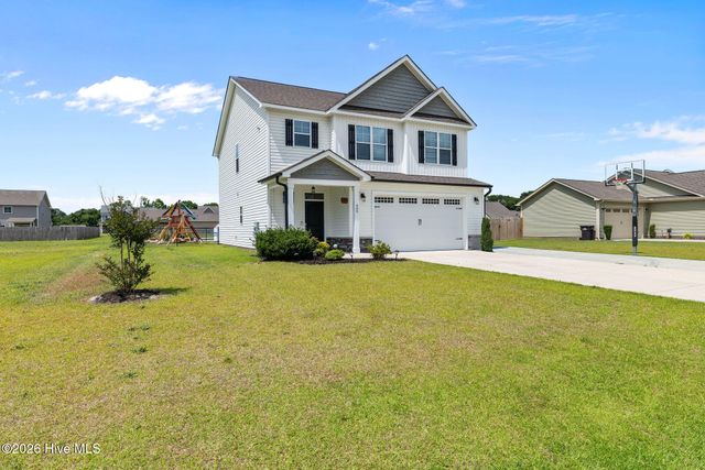 409 Willow Pond Drive, La Grange, NC 28551