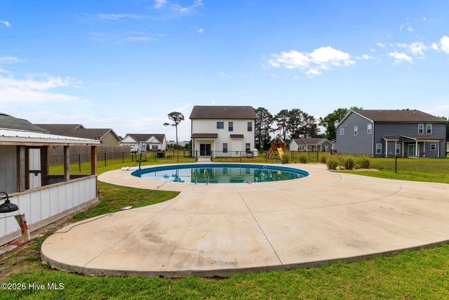 409 Willow Pond Drive, La Grange, NC 28551