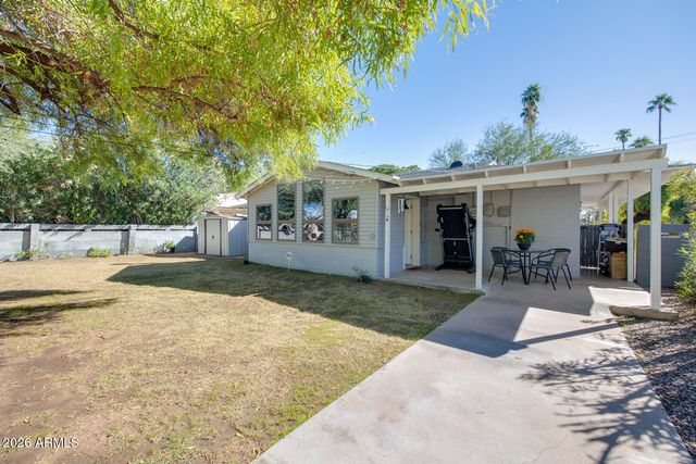3510 E GLENROSA Avenue, Phoenix, AZ 85018