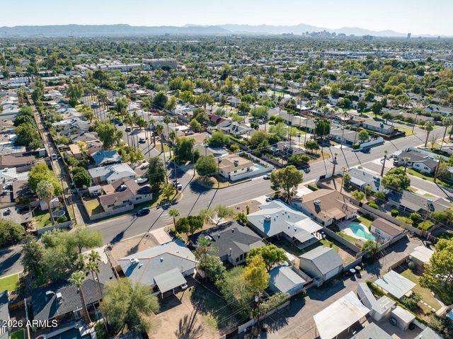 3510 E GLENROSA Avenue, Phoenix, AZ 85018