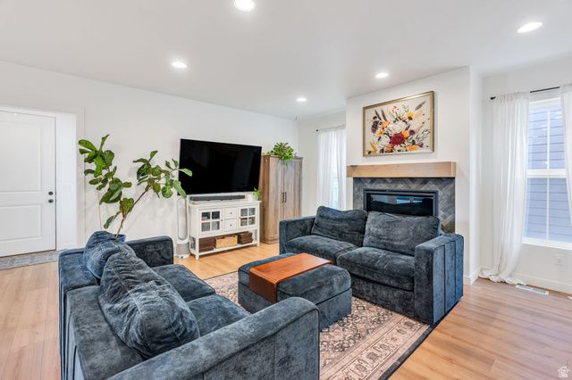 11682 S SILVER POND DR, South Jordan, UT 84009