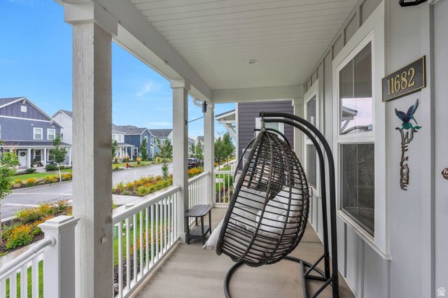 11682 S SILVER POND DR, South Jordan, UT 84009