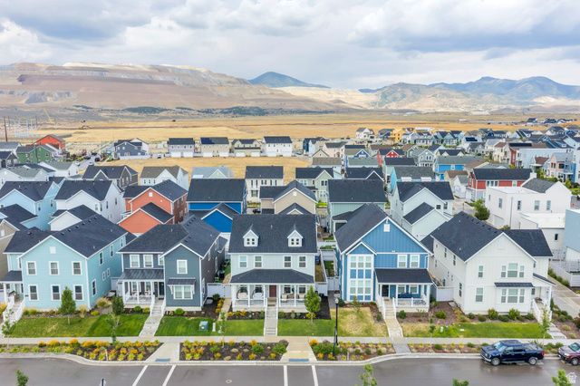11682 S SILVER POND DR, South Jordan, UT 84009