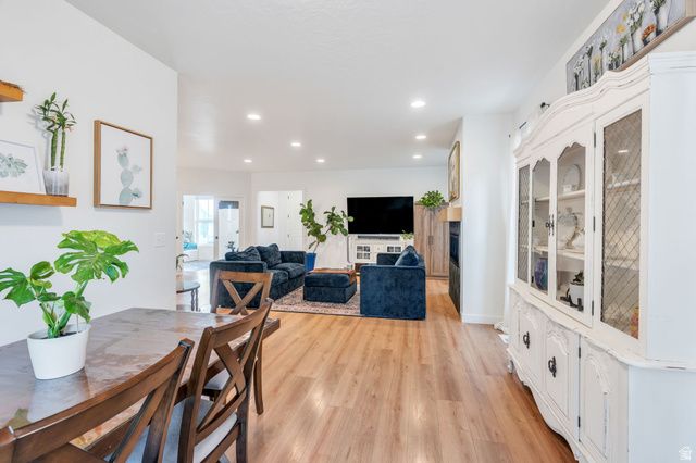 11682 S SILVER POND DR, South Jordan, UT 84009
